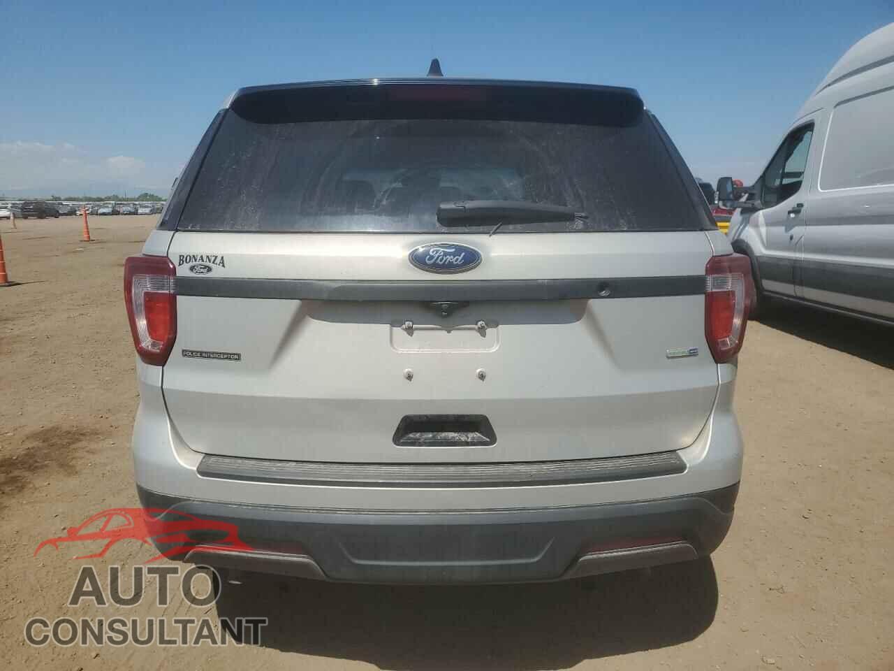 FORD EXPLORER 2018 - 1FM5K8AR1JGB34032