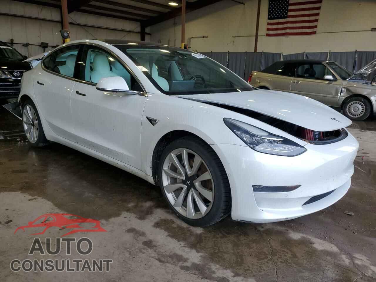 TESLA MODEL 3 2018 - 5YJ3E1EB3JF112292