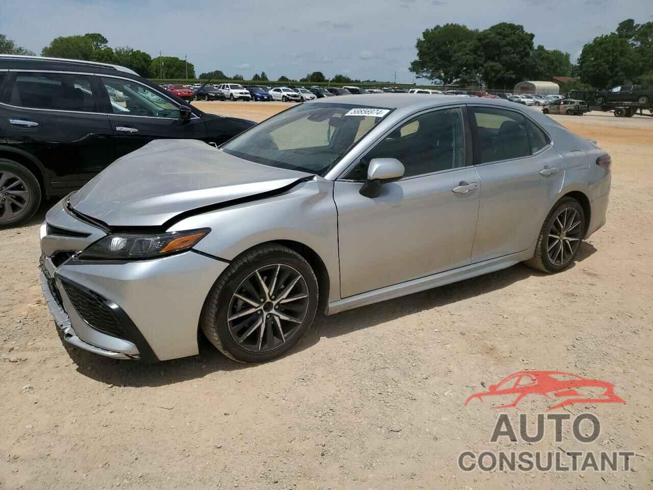 TOYOTA CAMRY 2021 - 4T1G11AK4MU552466