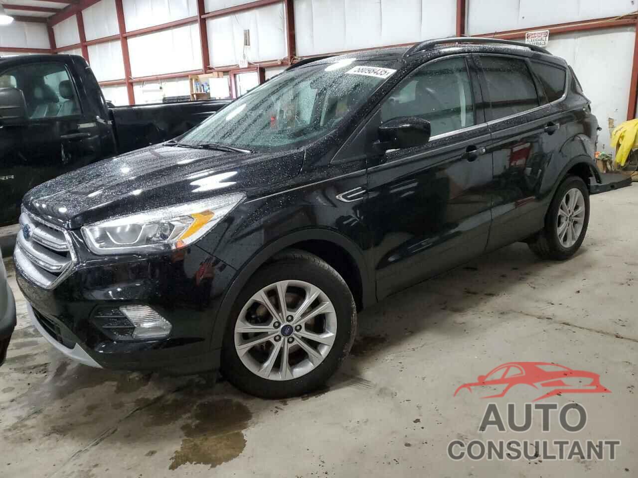 FORD ESCAPE 2017 - 1FMCU0GD8HUC83905