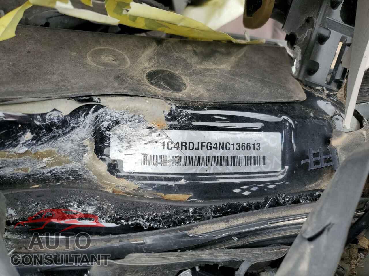 DODGE DURANGO 2022 - 1C4RDJFG4NC136613