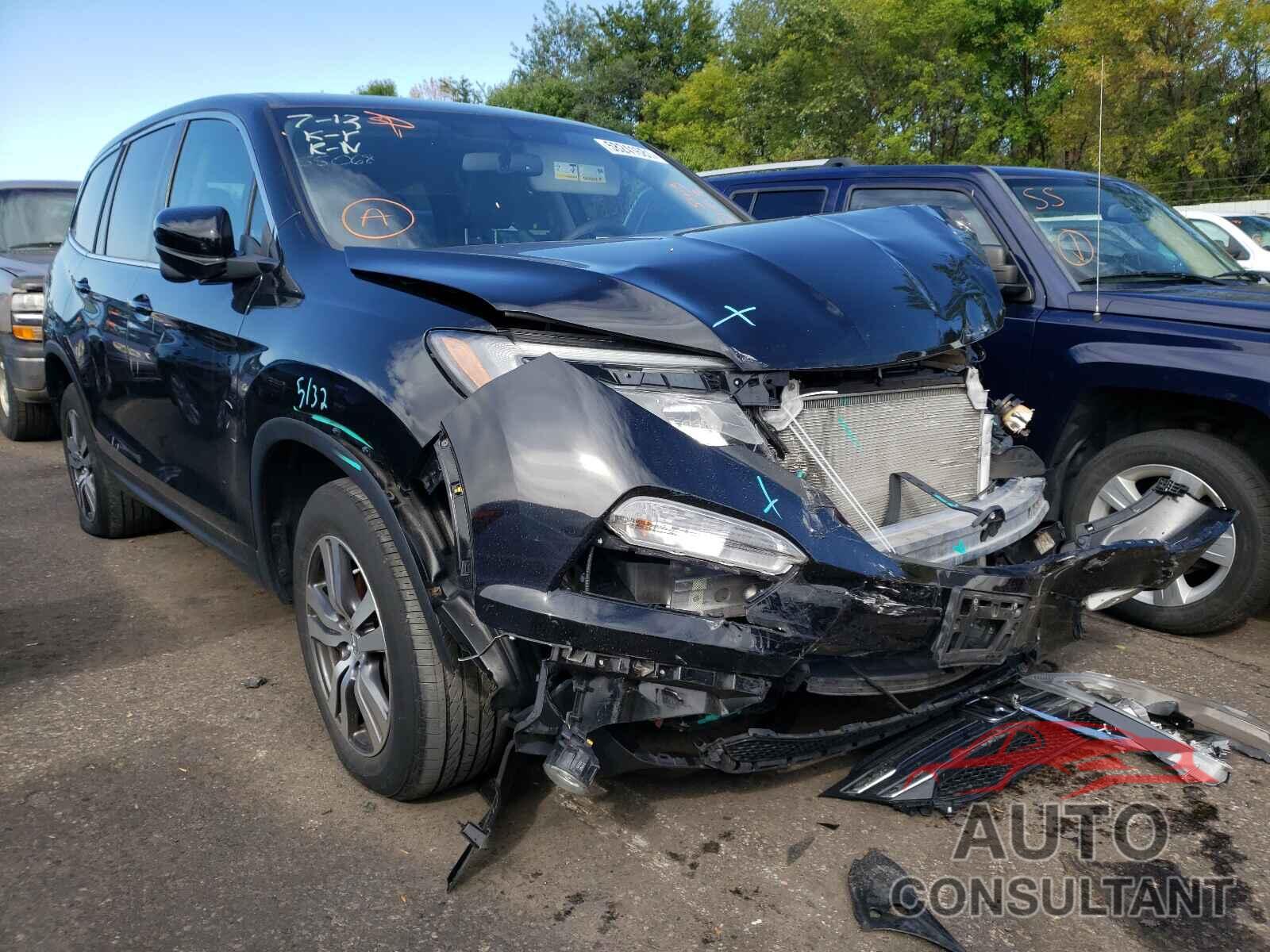HONDA PILOT 2017 - 5FNYF6H58HB024113