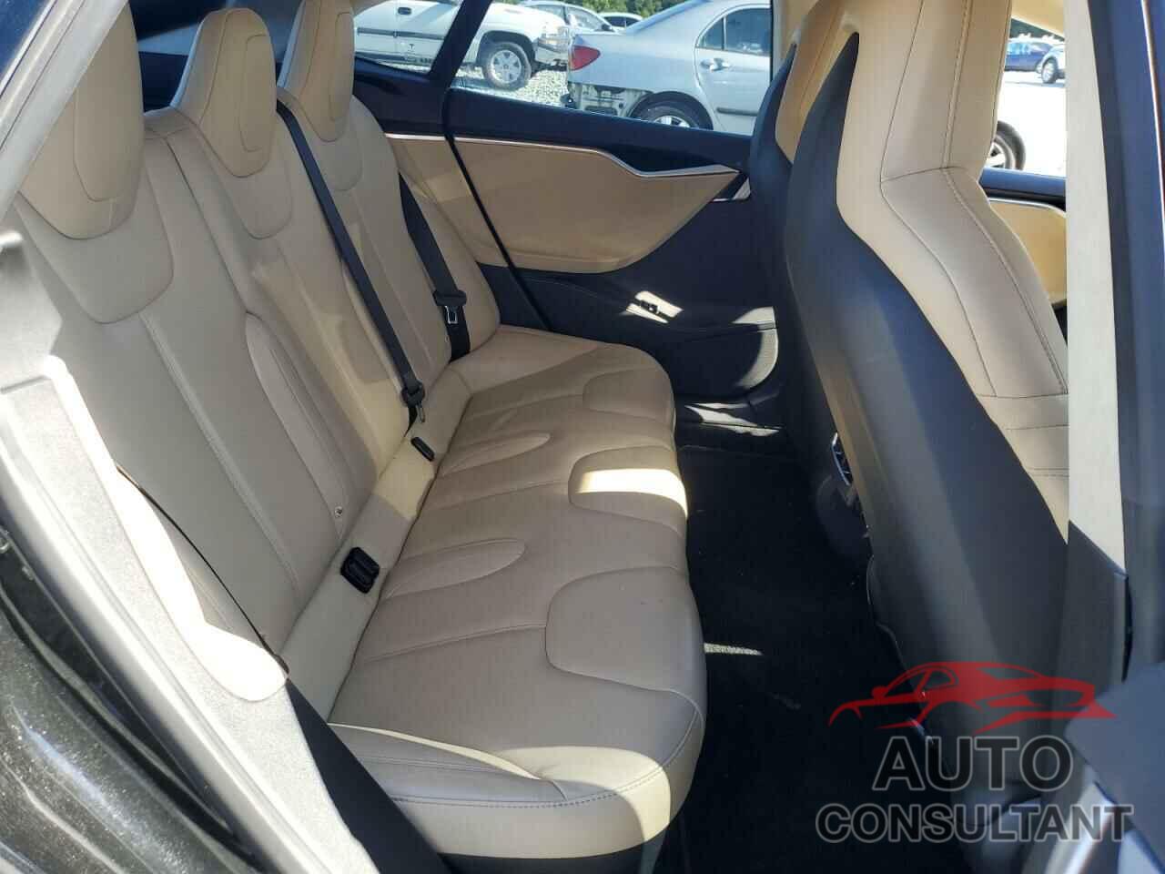 TESLA MODEL S 2016 - 5YJSA1E13GF130671
