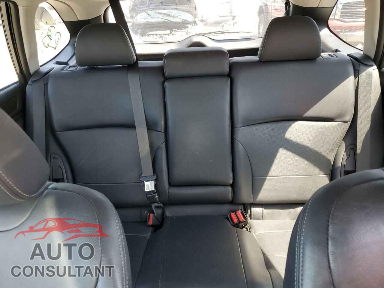 SUBARU OUTBACK 2017 - 4S4BSANCXH3413402