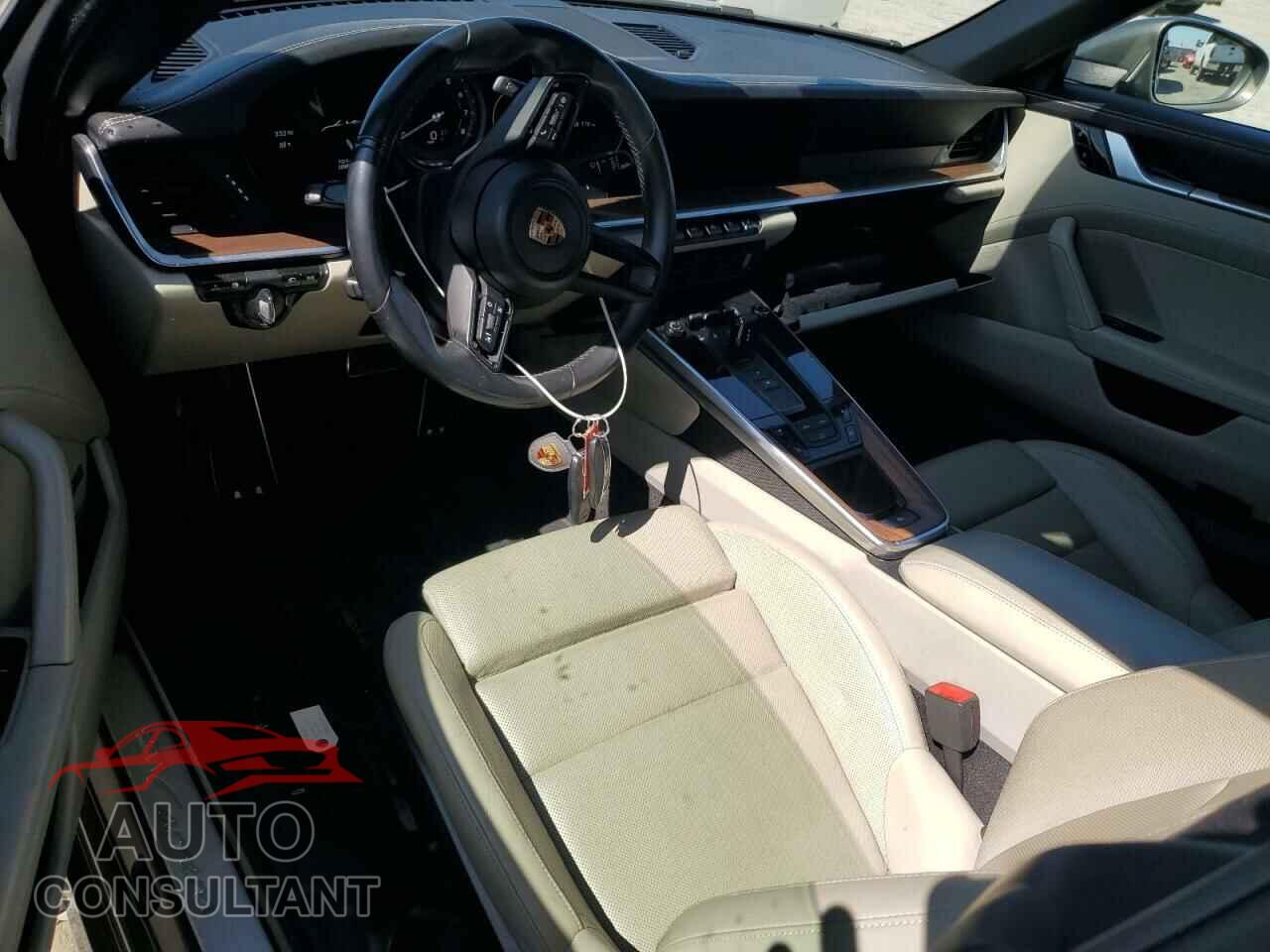 PORSCHE 911 2020 - WP0CA2A9XLS251524