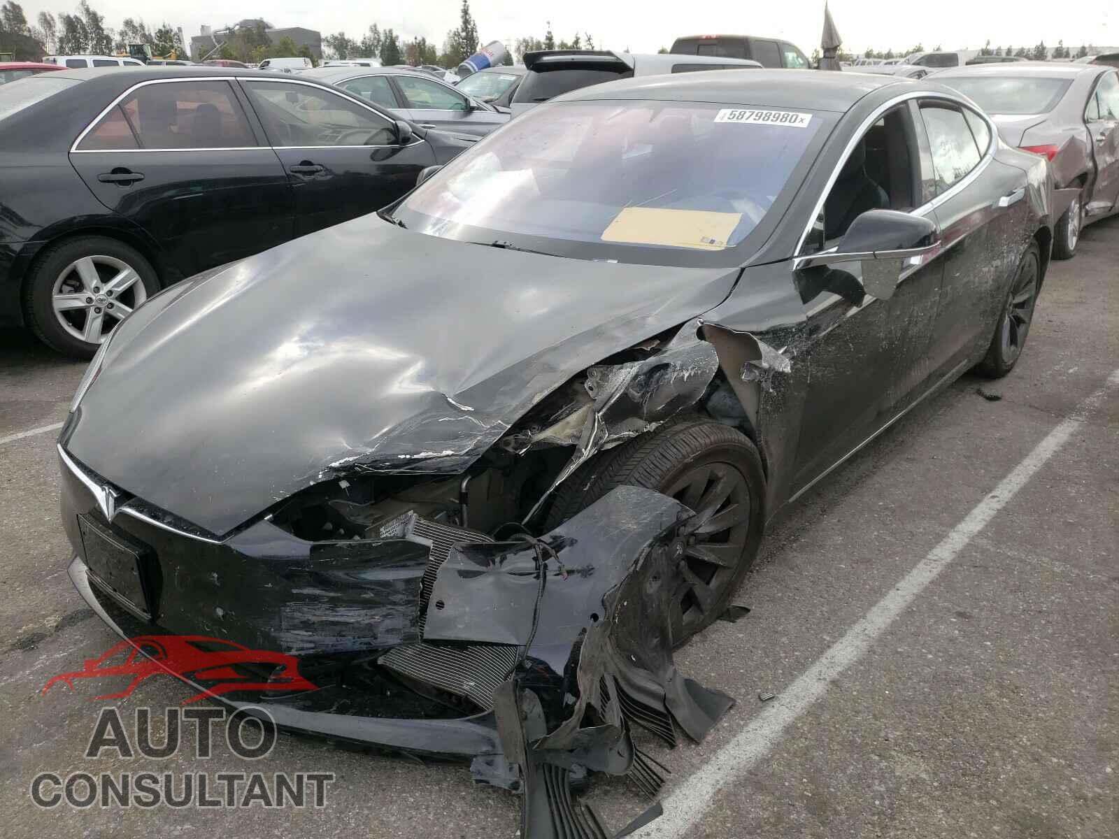 TESLA MODEL S 2018 - 5YJSA1E27JF250179