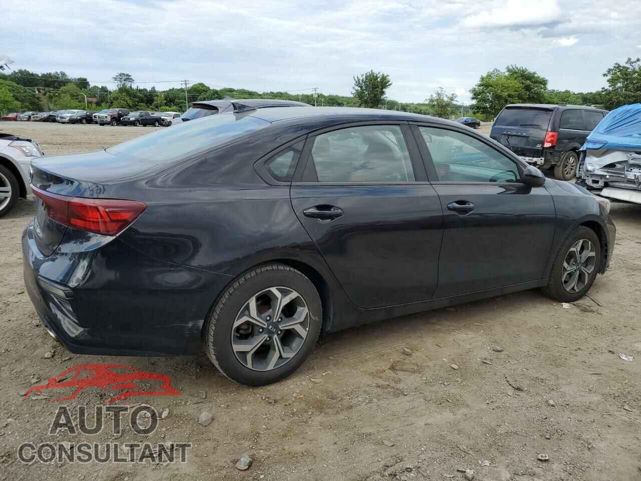 KIA FORTE 2019 - 3KPF24AD3KE025594