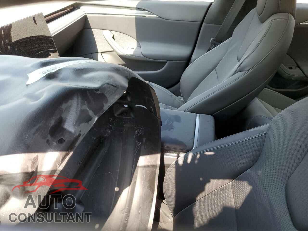 TESLA MODEL S 2022 - 5YJSA1E69NF480136