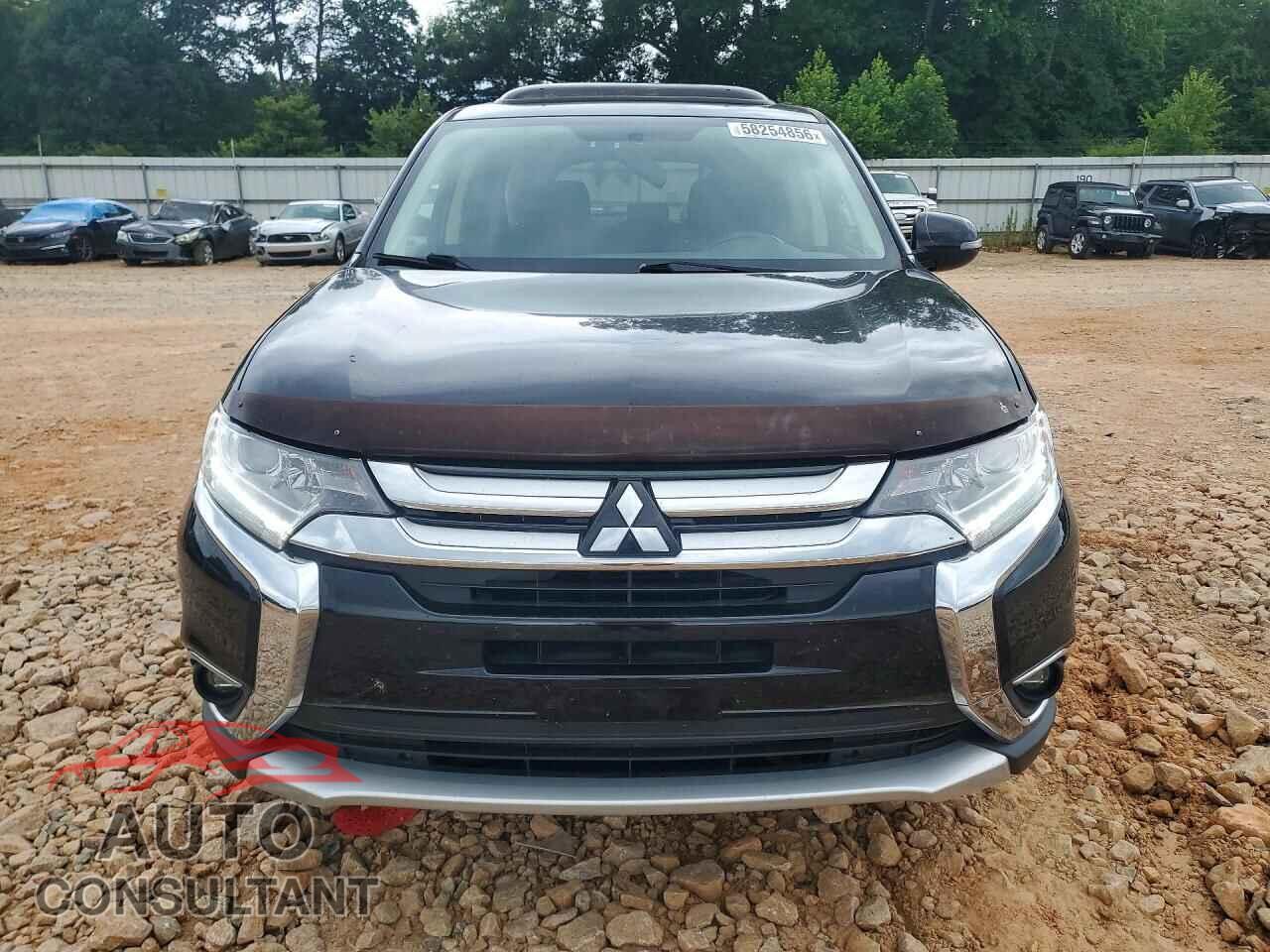 MITSUBISHI OUTLANDER 2017 - JA4AD3A3XHZ057598