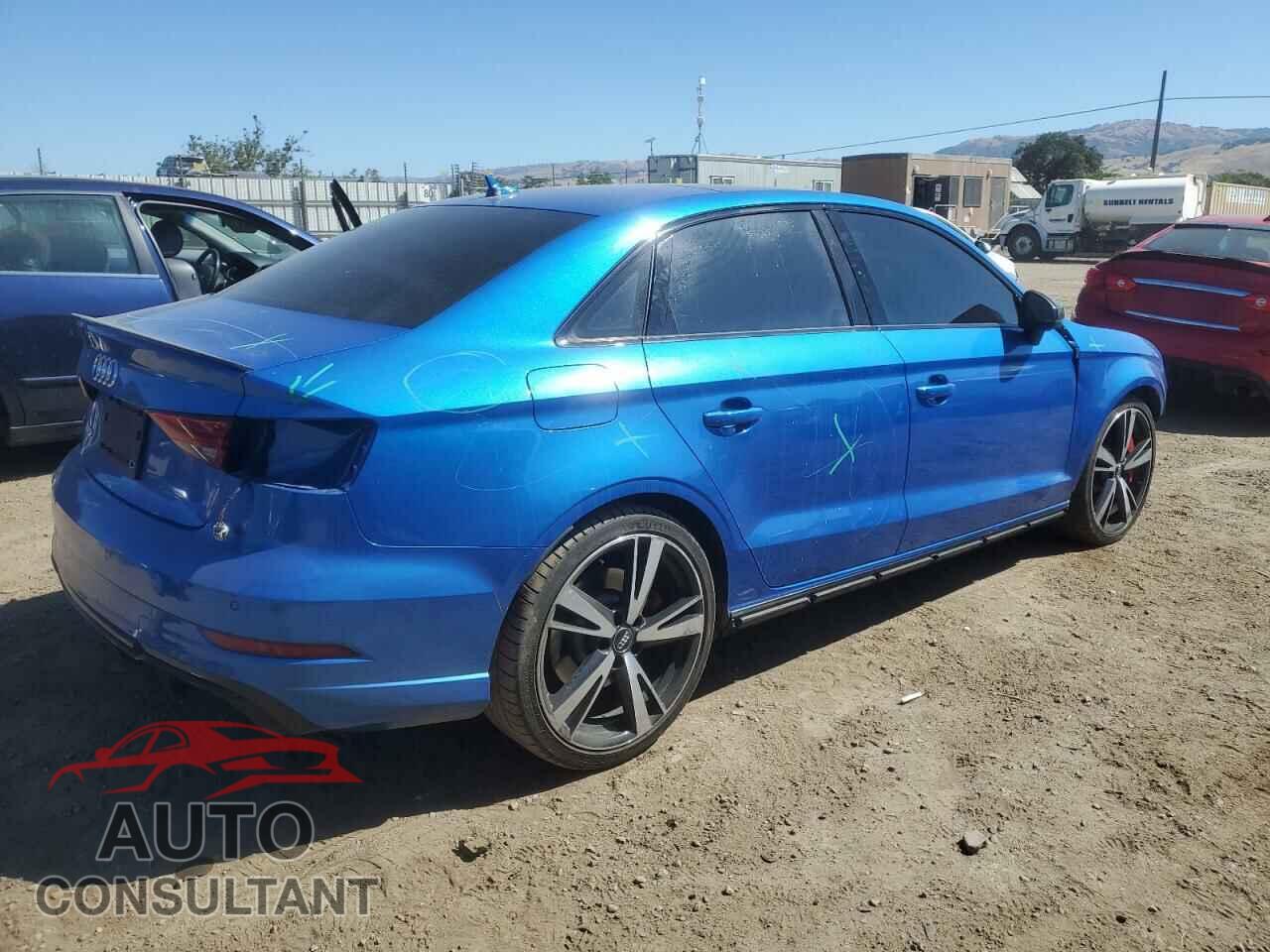 AUDI RS3 2018 - WUABWHFF1J1903466