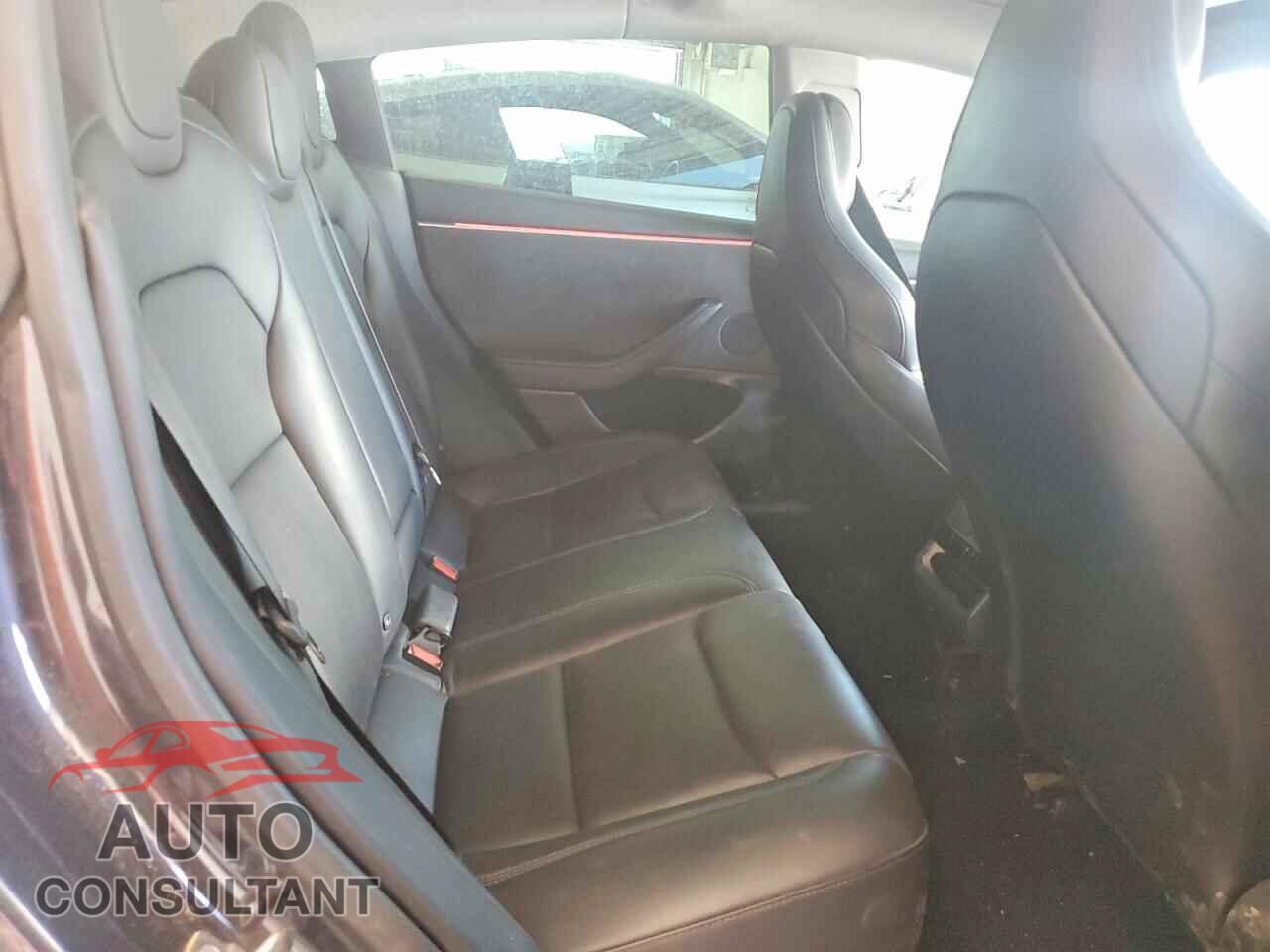 TESLA MODEL 3 2024 - 5YJ3E1ET6RF856540