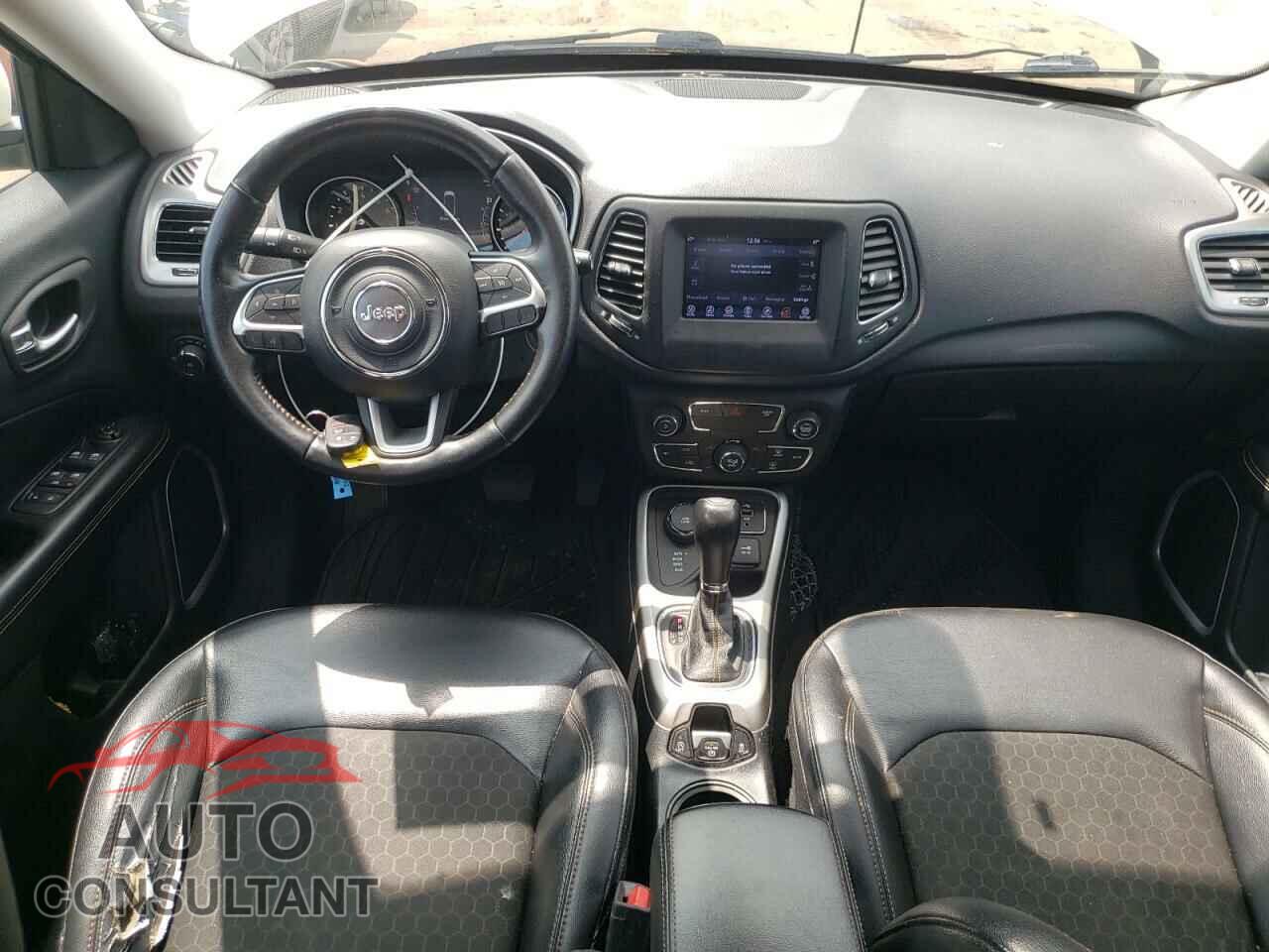 JEEP COMPASS 2017 - 3C4NJDBB7HT627608