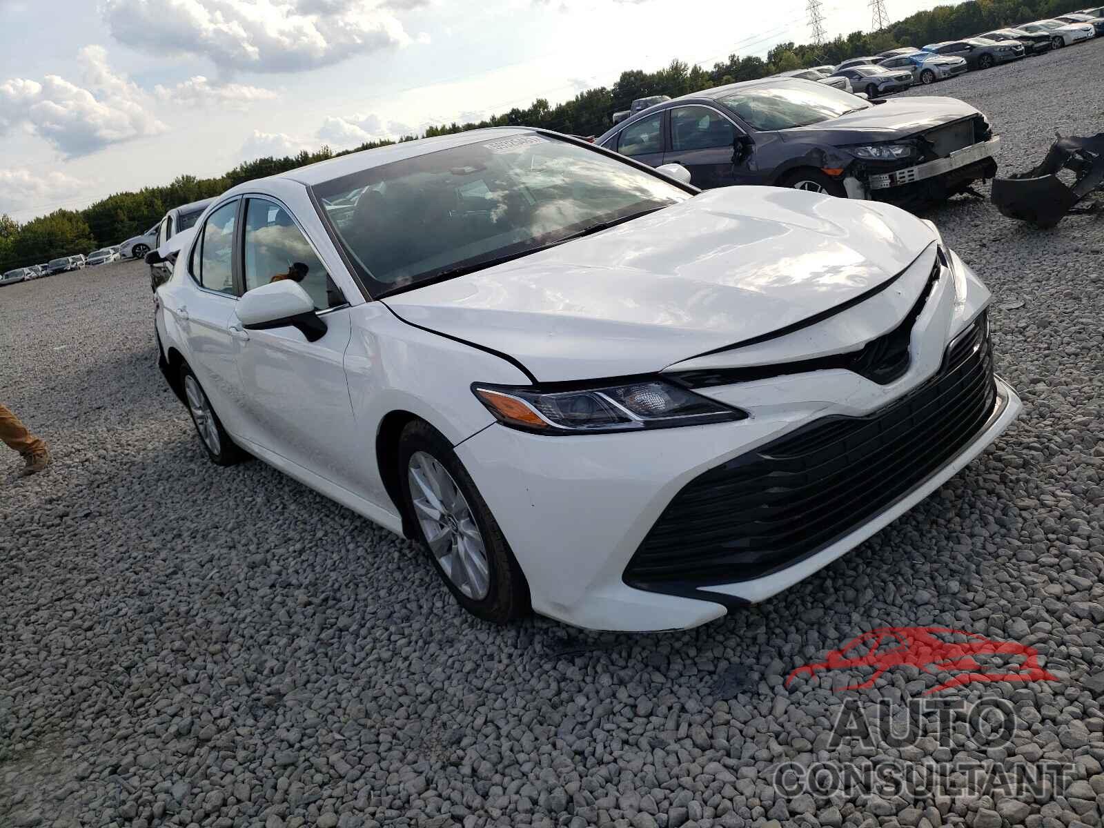 TOYOTA CAMRY 2019 - 4T1B11HK8KU774392