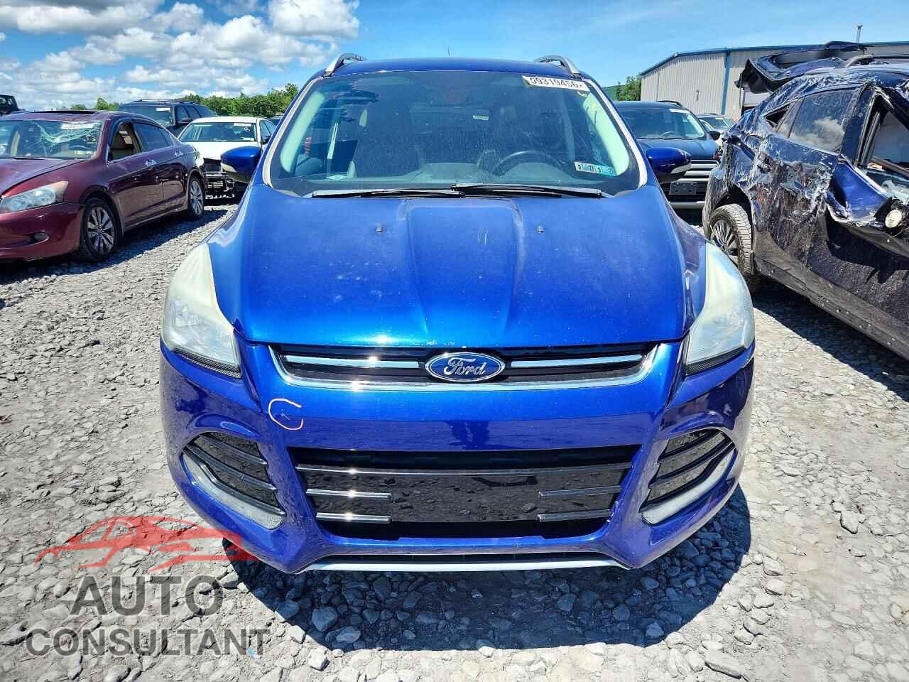 FORD ESCAPE 2015 - 1FMCU9J90FUC85136