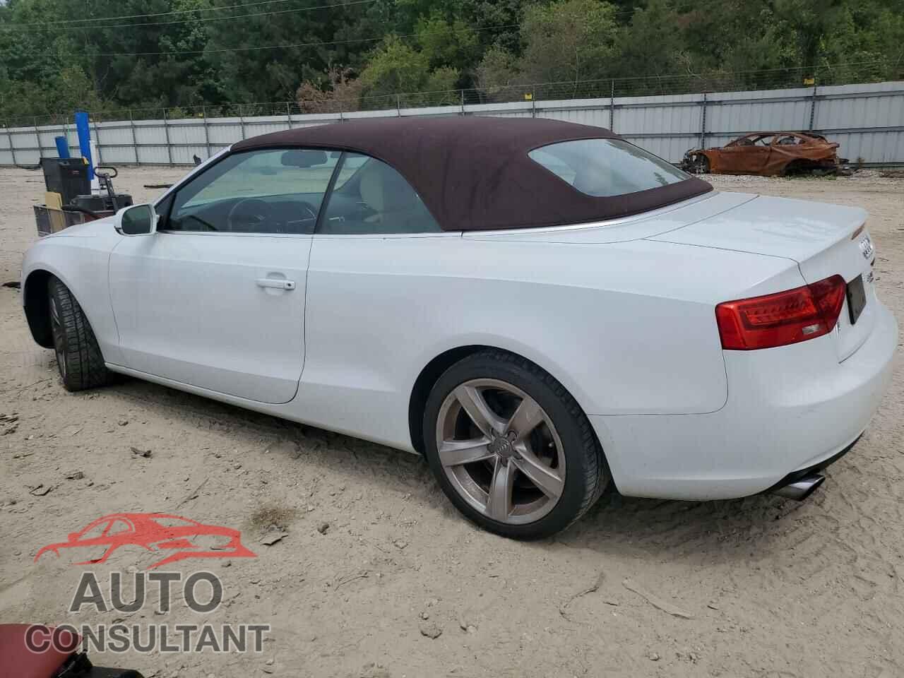 AUDI A5 2013 - WAULFAFH3DN015614