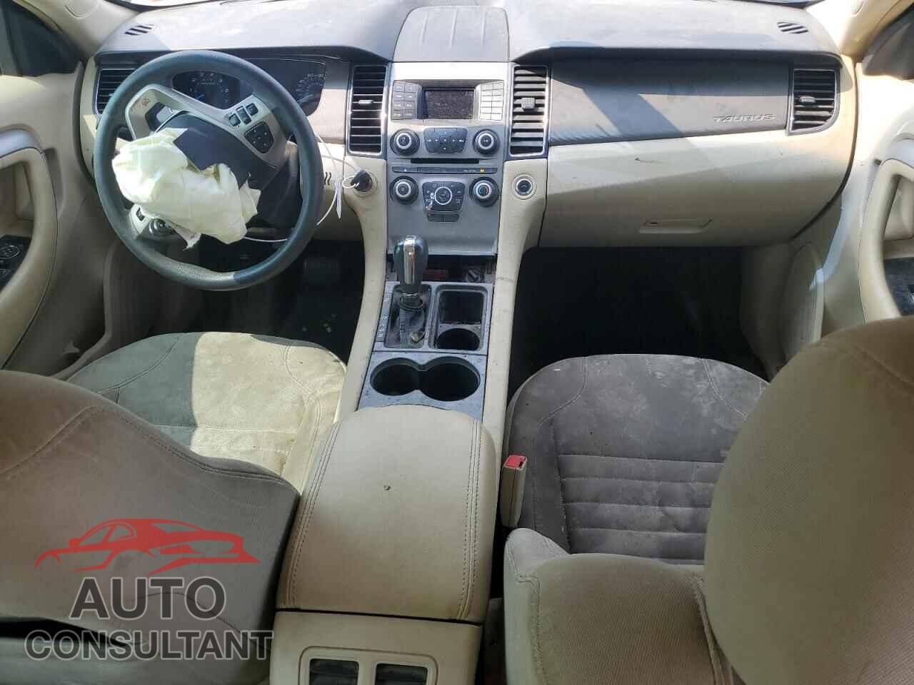 FORD TAURUS 2015 - 1FAHP2D87FG124010