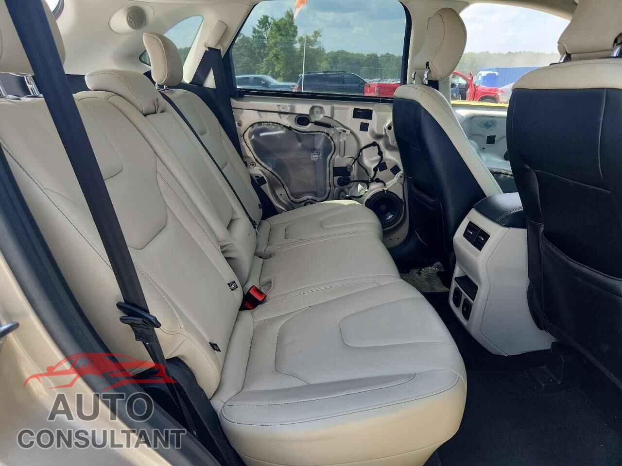 FORD EDGE 2017 - 2FMPK3K97HBC01468