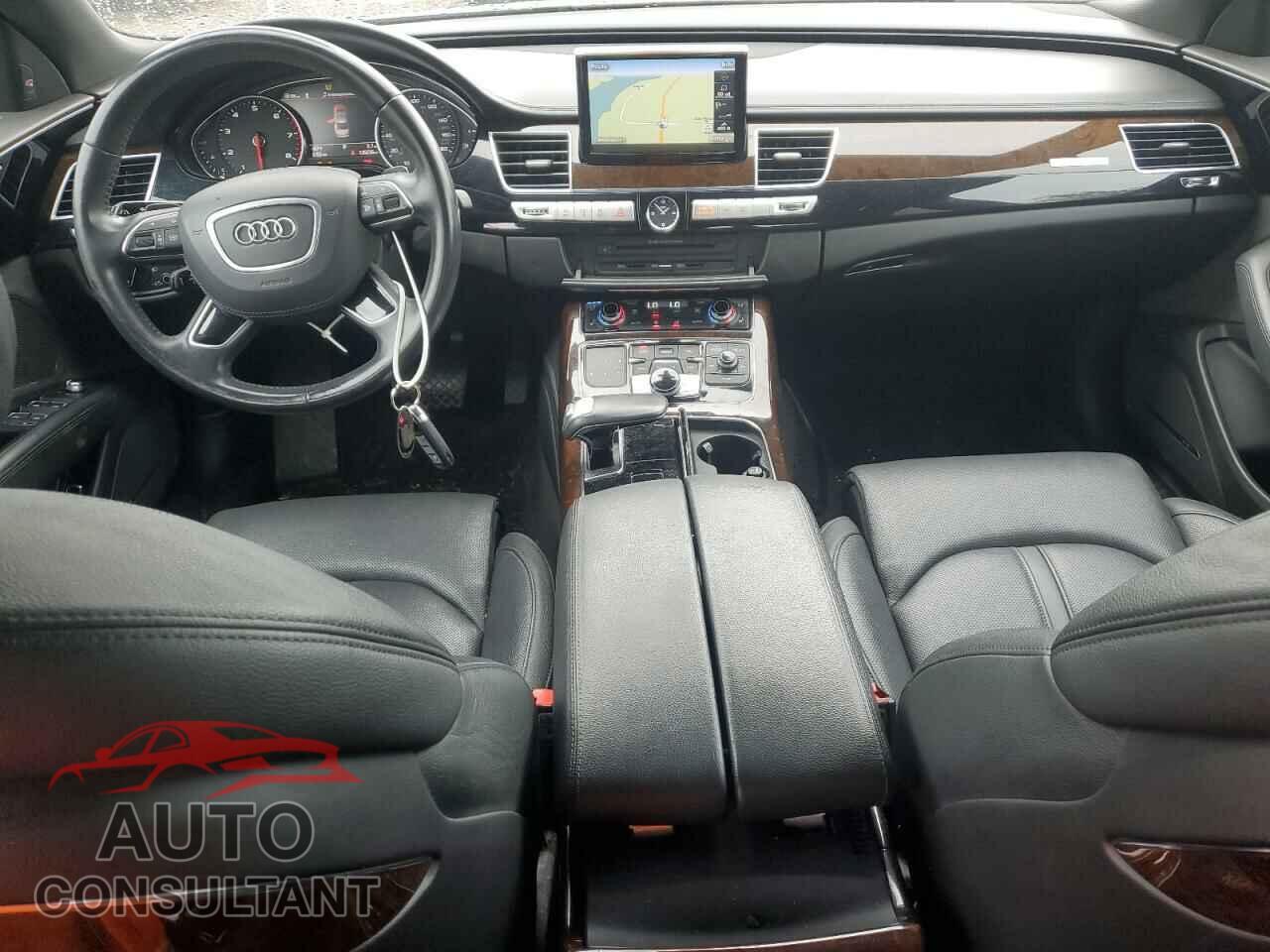 AUDI A8 2014 - WAURGAFD8EN013220
