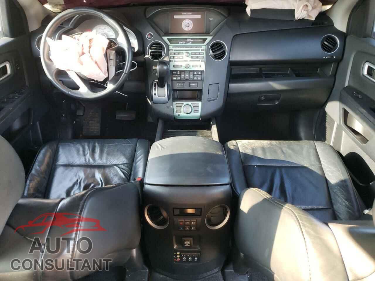 HONDA PILOT 2011 - 5FNYF3H9XBB048261