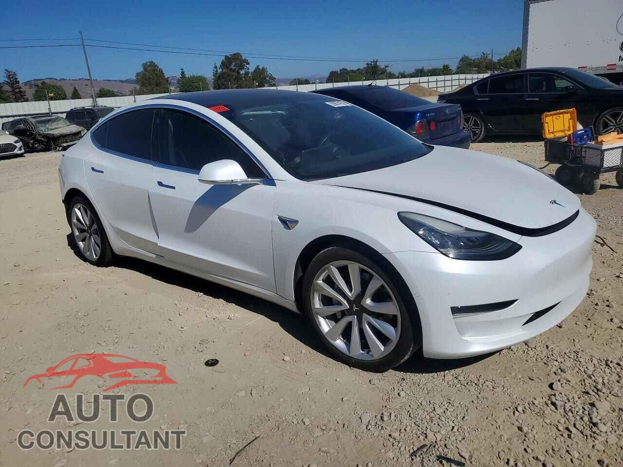 TESLA MODEL 3 2018 - 5YJ3E1EB2JF111568