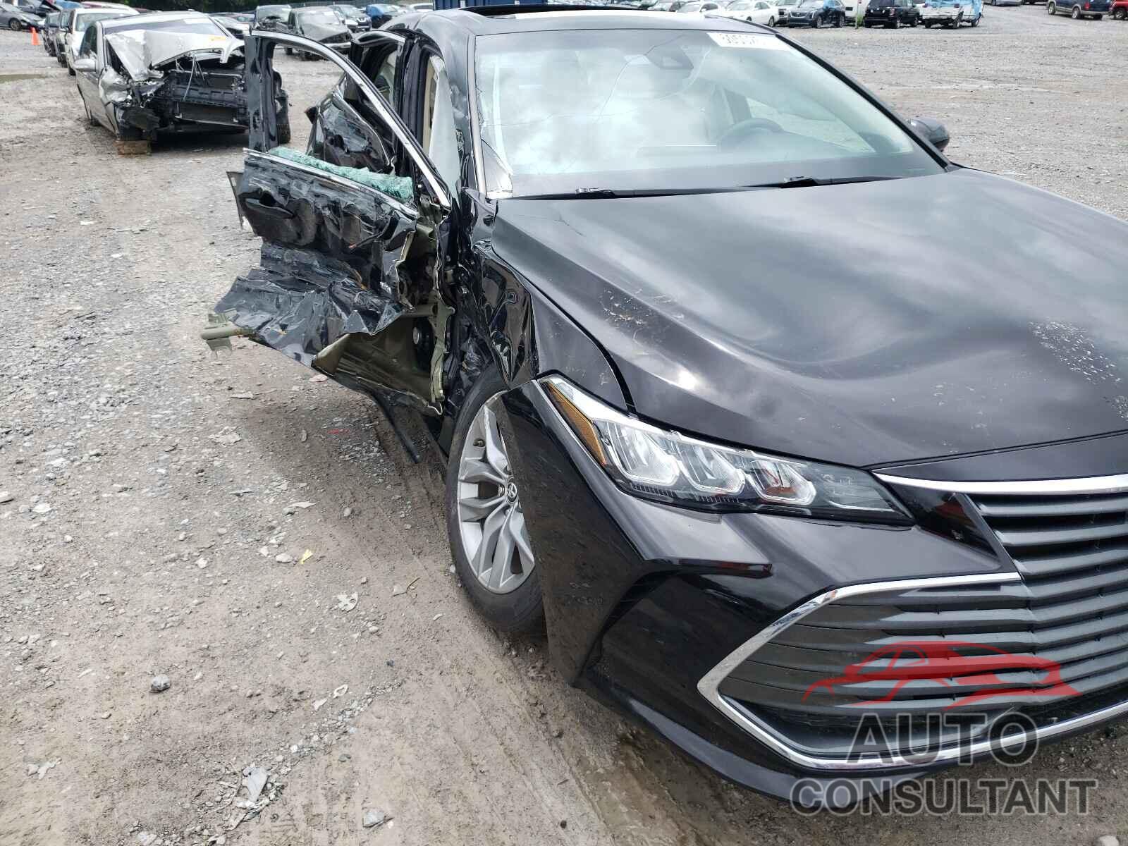 TOYOTA AVALON 2019 - 4T1B21FB6KU009617