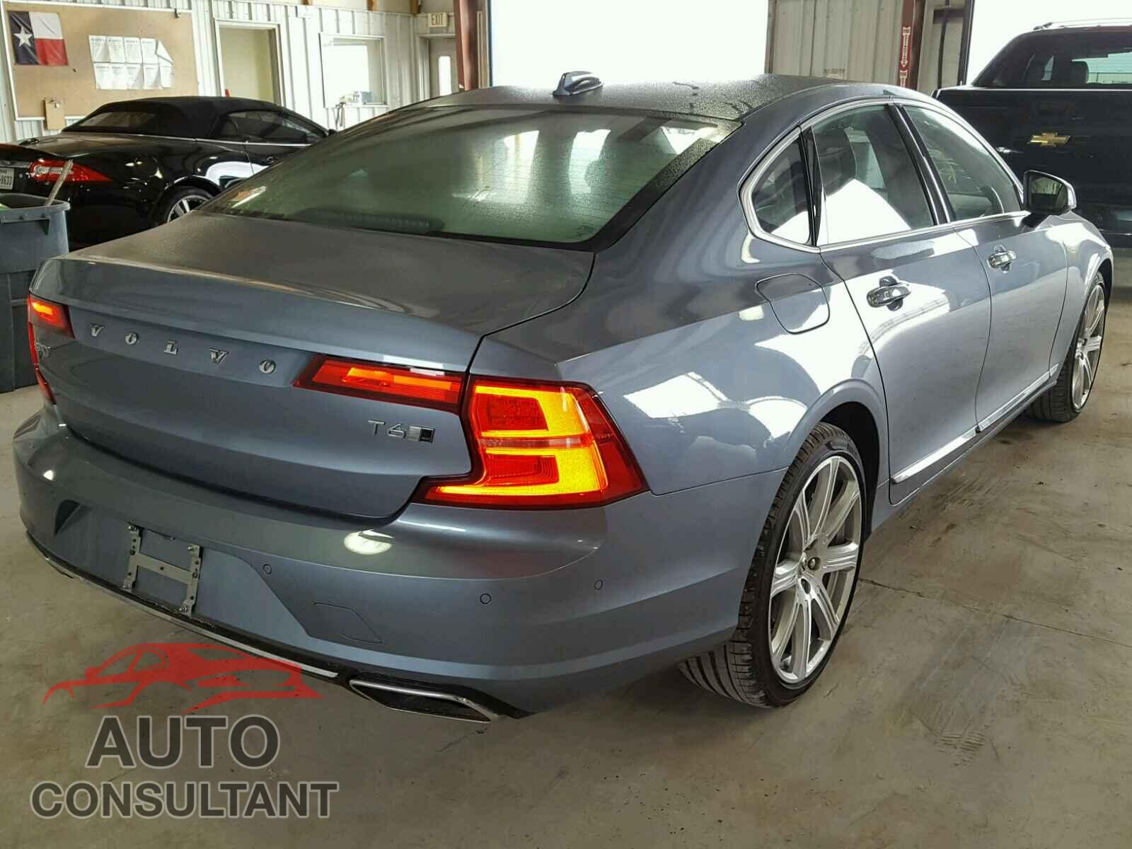 VOLVO S90 2017 - YV1A22MLXH1001235