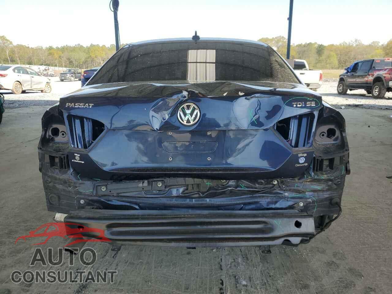 VOLKSWAGEN PASSAT 2015 - 1VWBV7A39FC067809