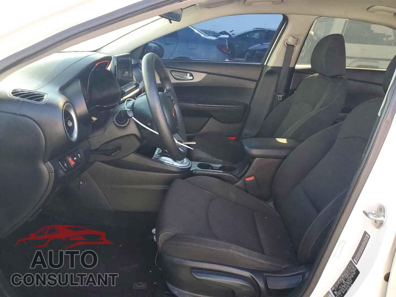 KIA FORTE 2019 - 3KPF24AD5KE094500