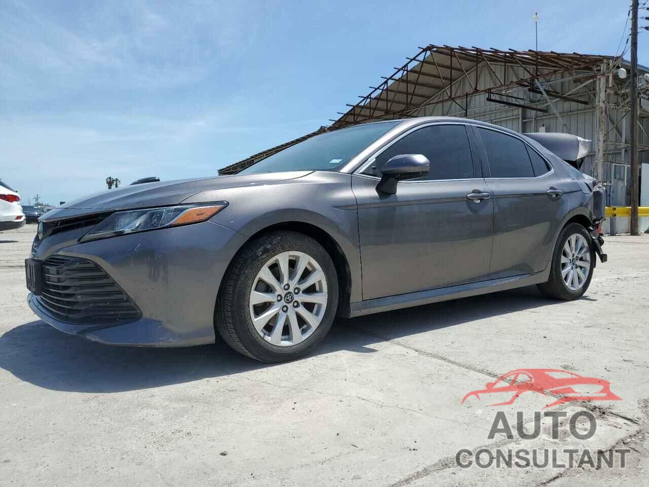 TOYOTA CAMRY 2018 - 4T1B11HK8JU553874