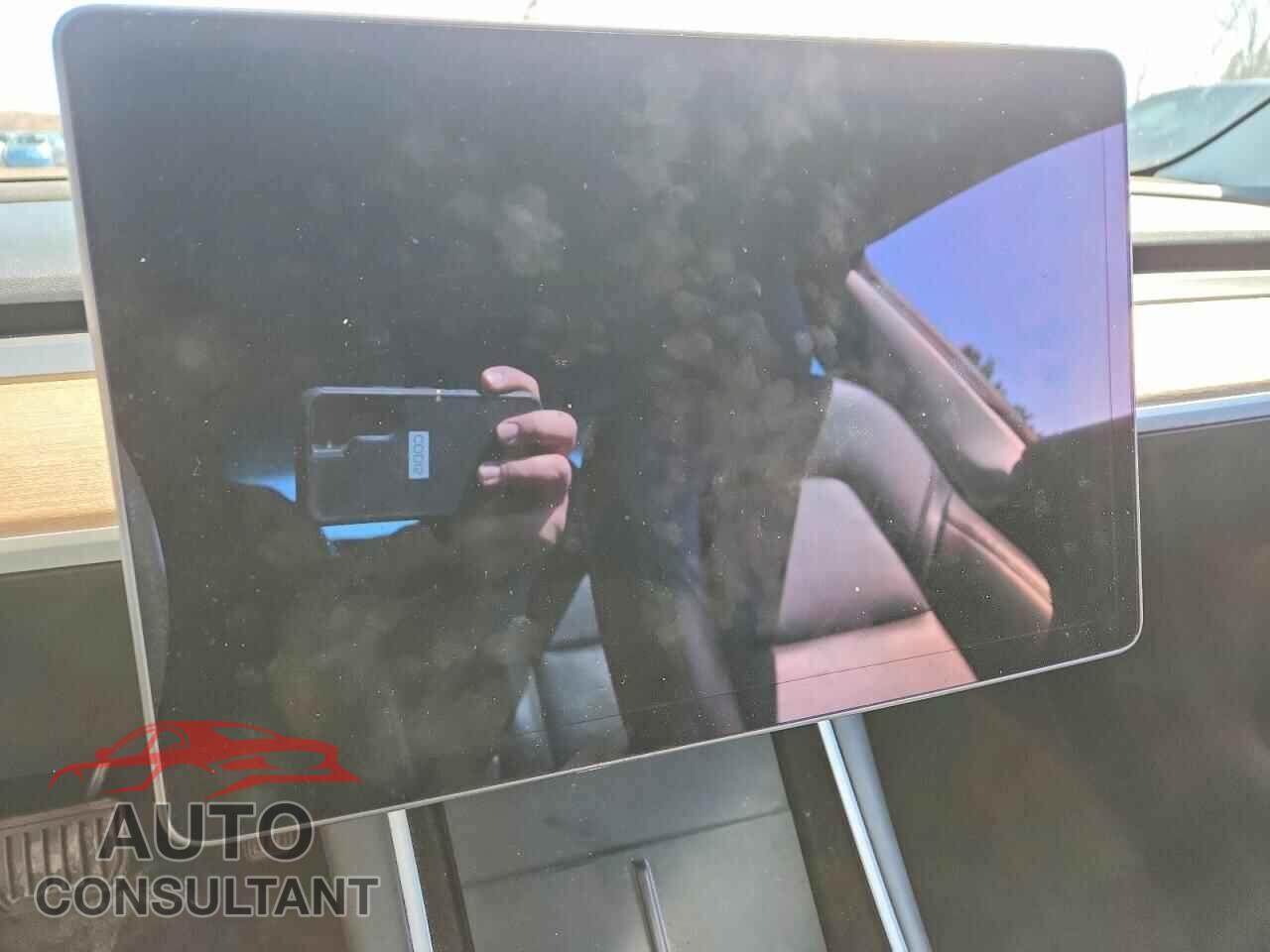 TESLA MODEL 3 2020 - 5YJ3E1EA9LF802168