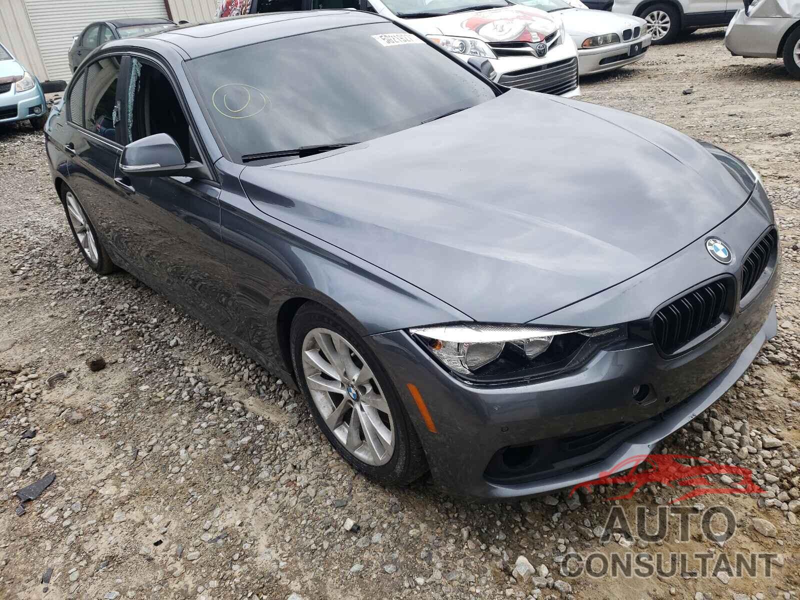 BMW 3 SERIES 2017 - WBA8E1G37HNU18254