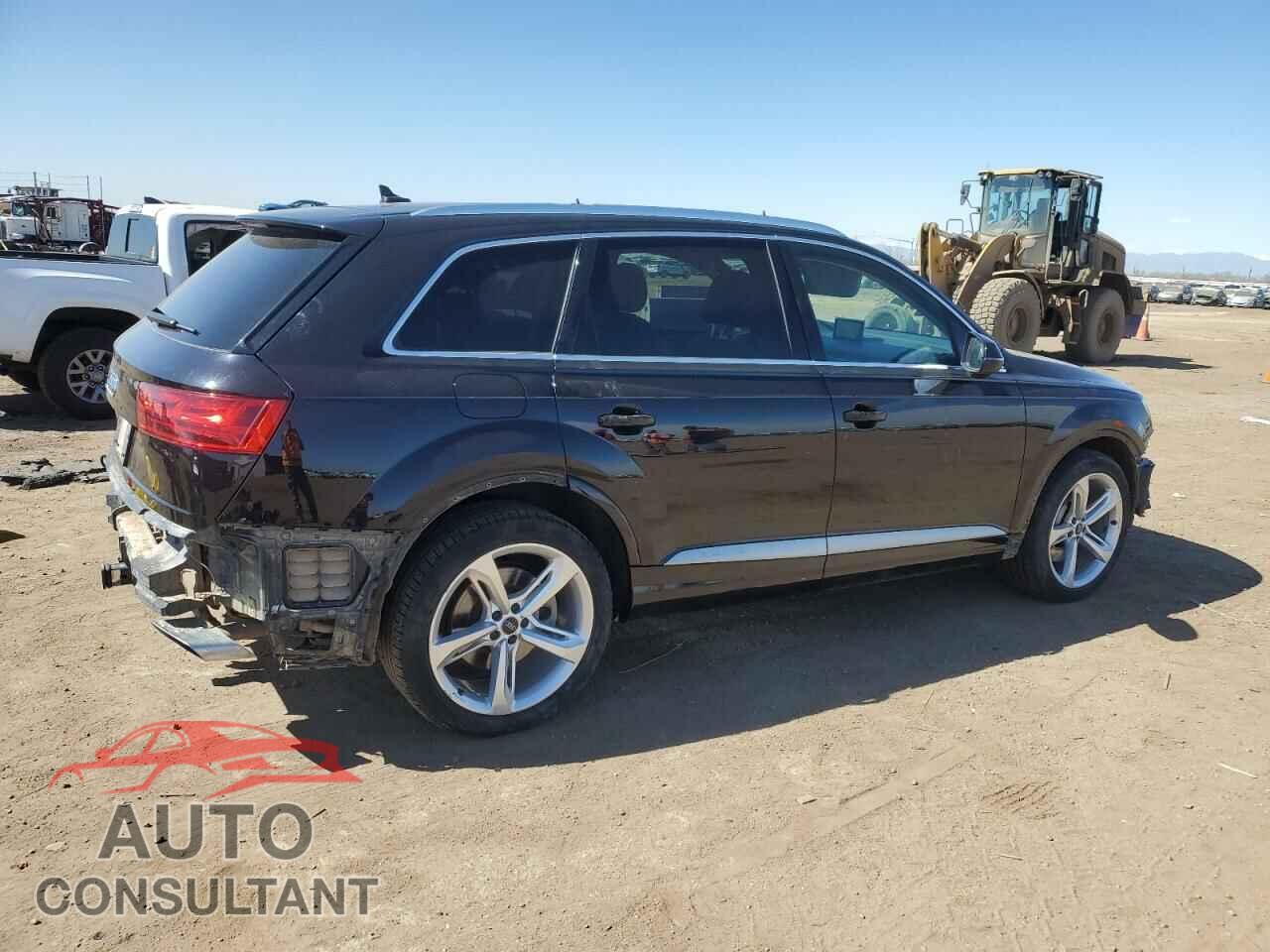 AUDI Q7 2019 - WA1VAAF70KD026701