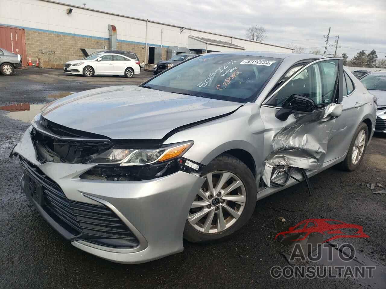 TOYOTA CAMRY 2021 - 4T1C11BK3MU040923