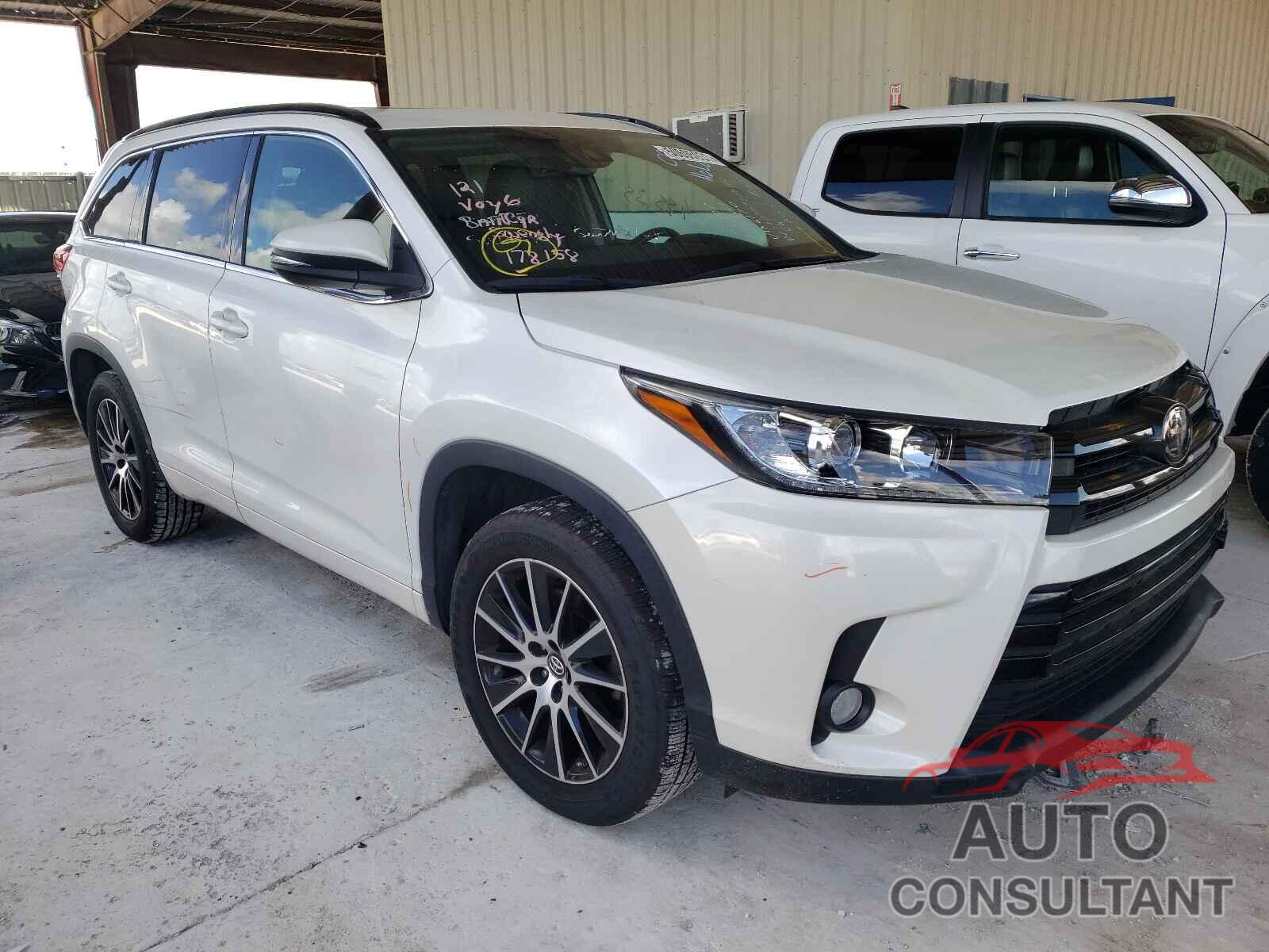 TOYOTA HIGHLANDER 2017 - 5TDKZRFH1HS226170