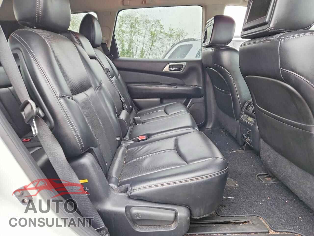 NISSAN PATHFINDER 2014 - 5N1AR2MM4EC708675