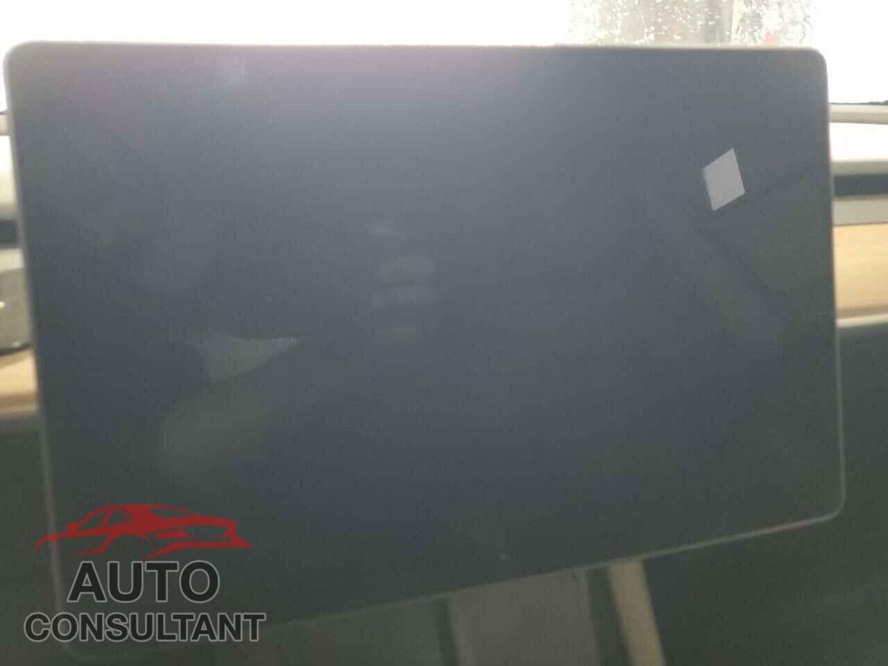 TESLA MODEL 3 2022 - 5YJ3E1EA4NF372391