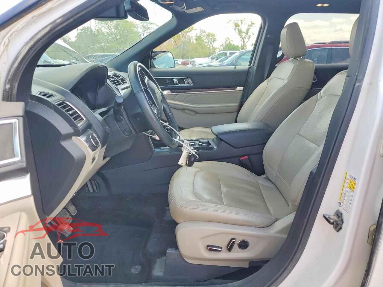 FORD EXPLORER 2018 - 1FM5K8FHXJGB08562