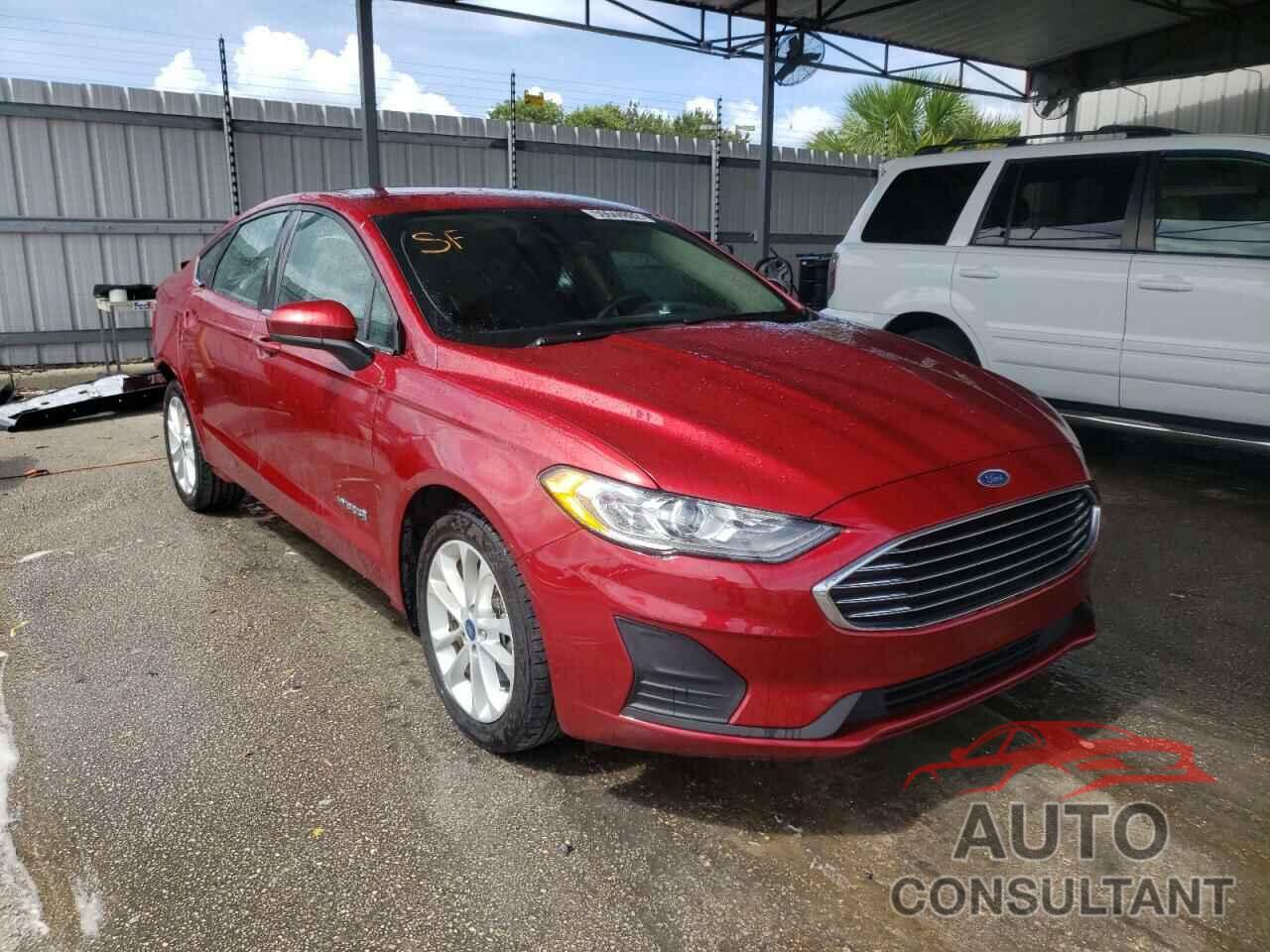 FORD FUSION 2019 - 3FA6P0LU1KR220695