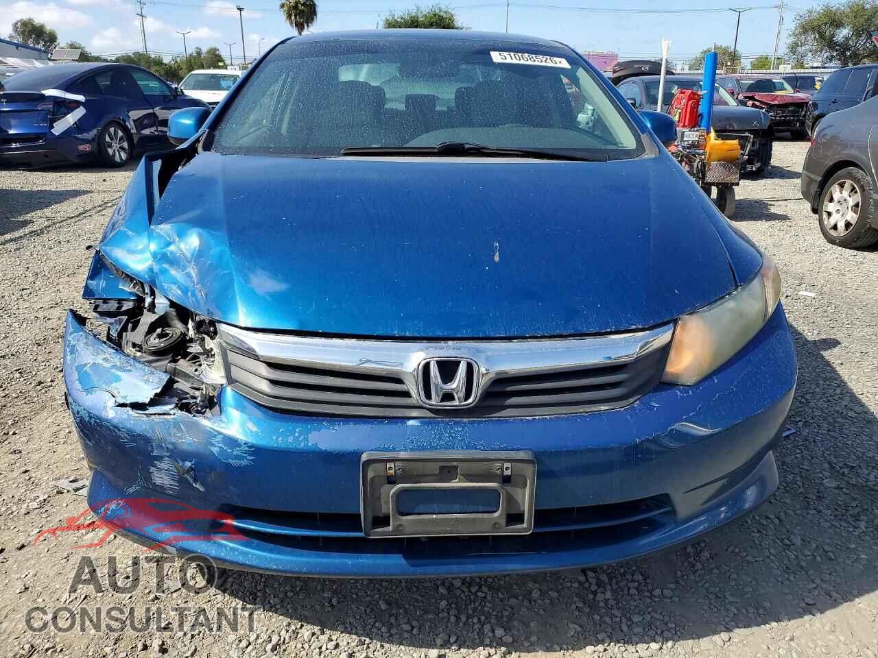 HONDA CIVIC 2012 - 2HGFB2F57CH585924