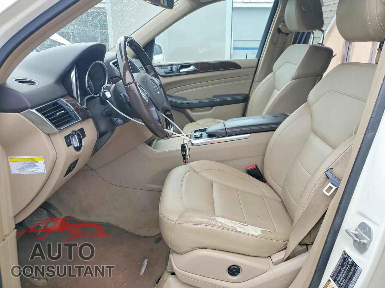 MERCEDES-BENZ M-CLASS 2012 - 4JGDA5HB8CA014210