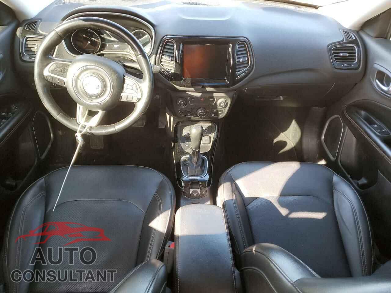 JEEP COMPASS 2019 - 3C4NJDCB3KT842554
