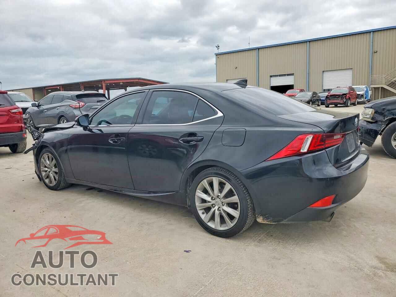 LEXUS IS 2015 - JTHBF1D24F5054954