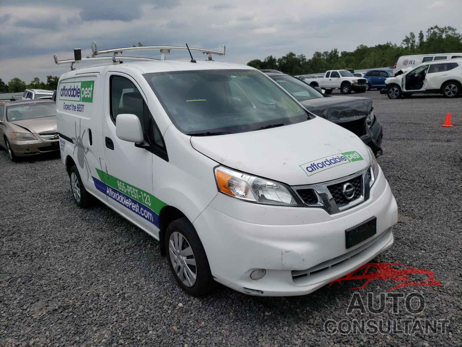 NISSAN NV 2017 - 3N6CM0KN1HK722539