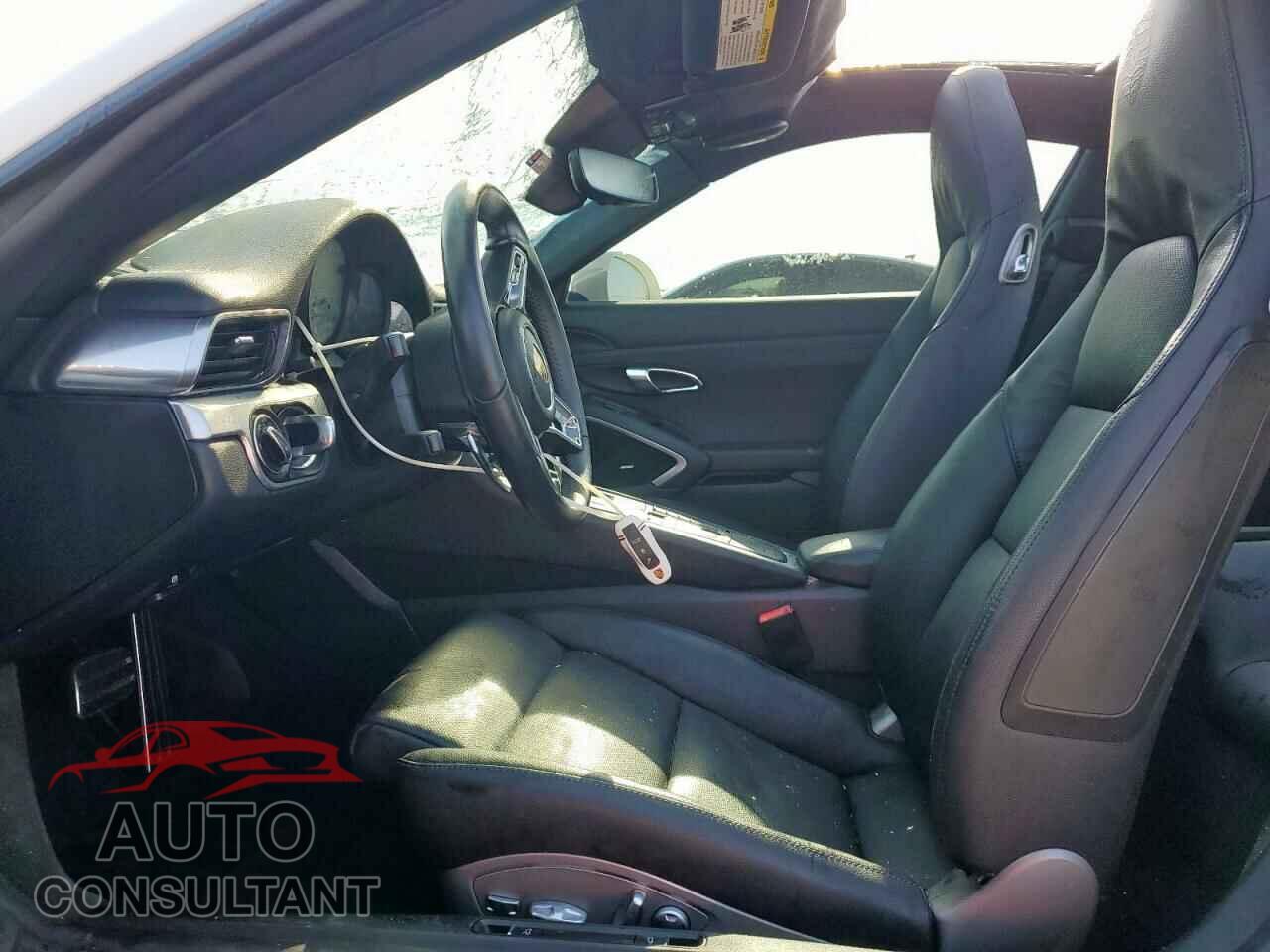 PORSCHE 911 2019 - WP0AA2A90KS104215