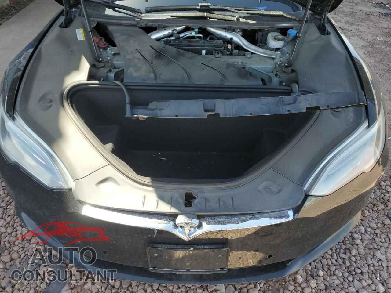 TESLA MODEL S 2016 - 5YJSA1E2XGF169122
