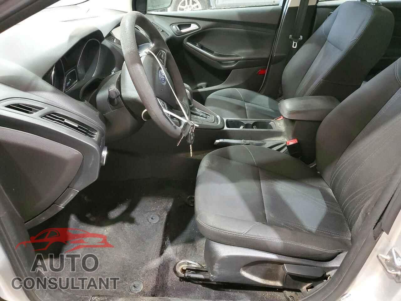 FORD FOCUS 2017 - 1FADP3H29HL247716