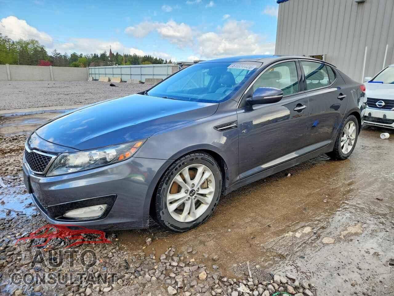 KIA OPTIMA 2011 - KNAGN4A69B5143882