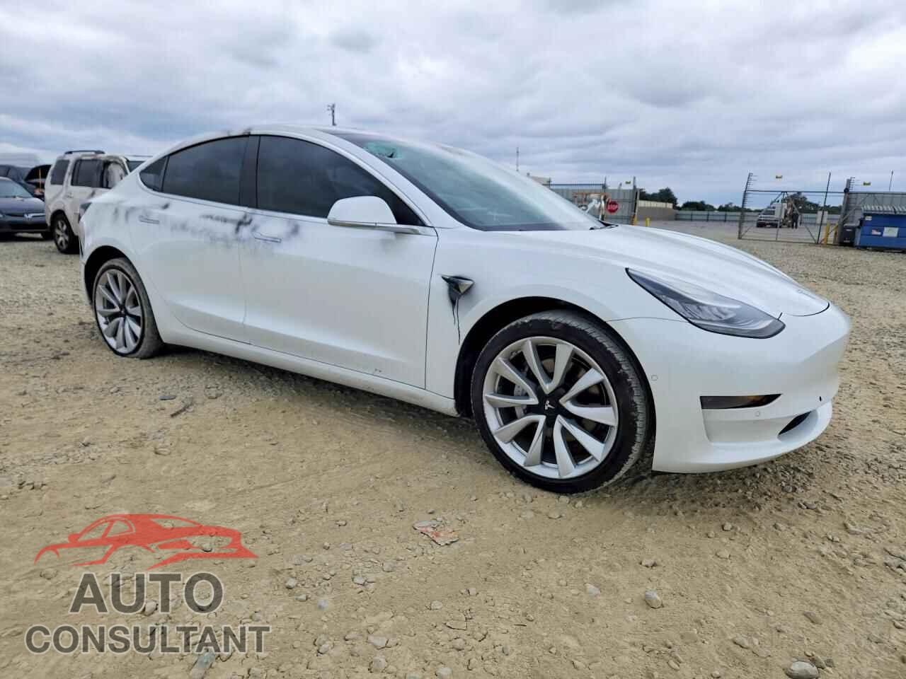 TESLA MODEL 3 2020 - 5YJ3E1EA4LF590957