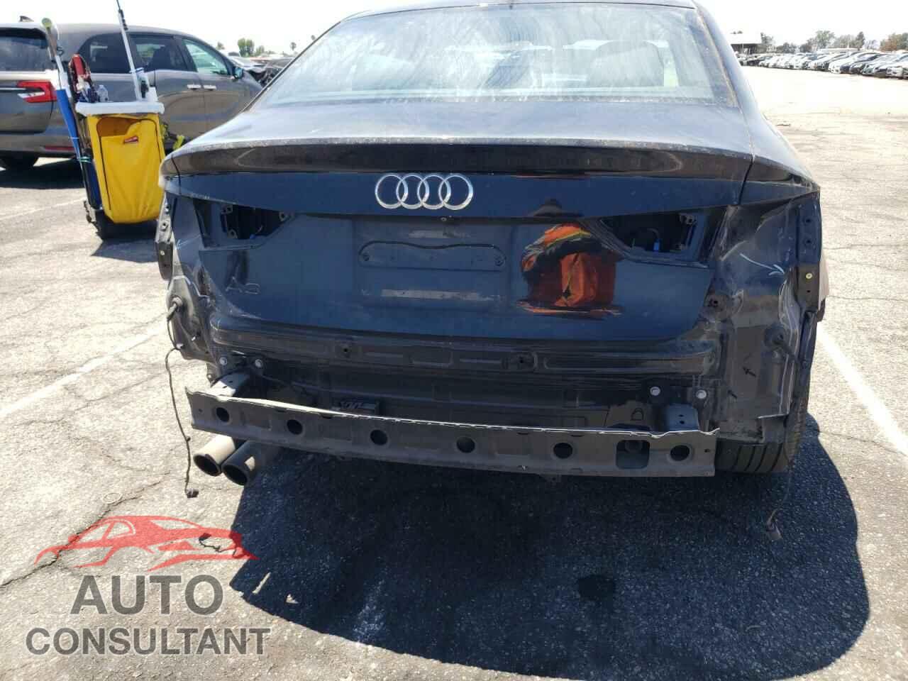 AUDI A3 2017 - WAUAUGFF8H1045428