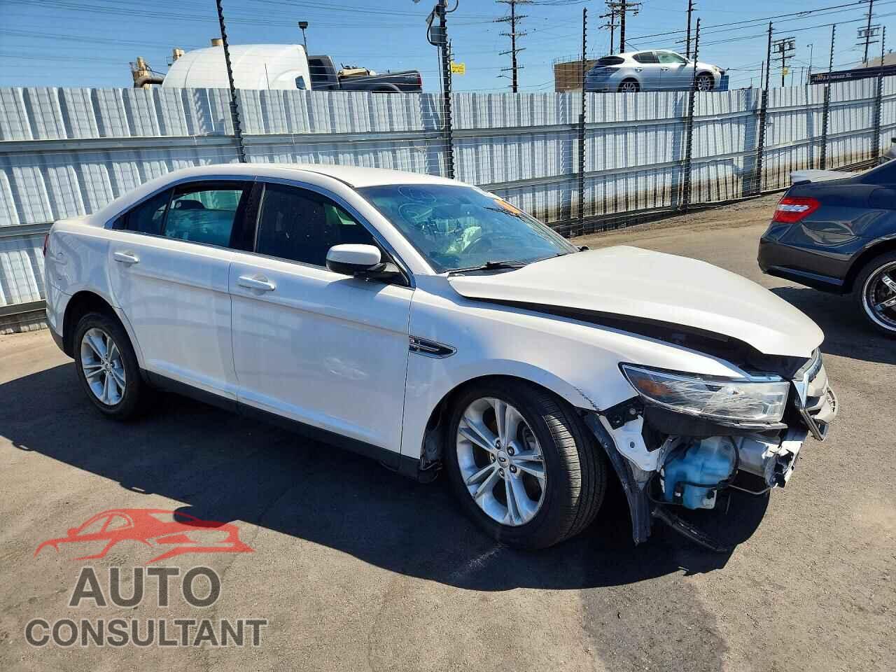 FORD TAURUS 2015 - 1FAHP2E87FG135443